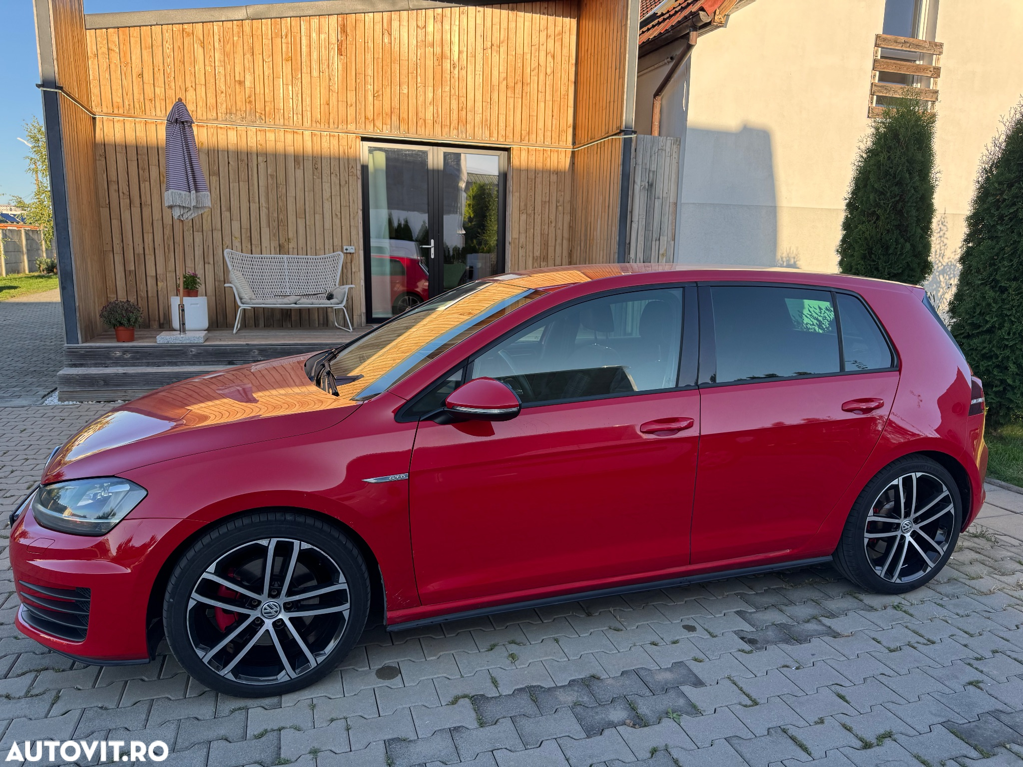 Volkswagen Golf 2.0 TDI DPF BMT GTD - 5
