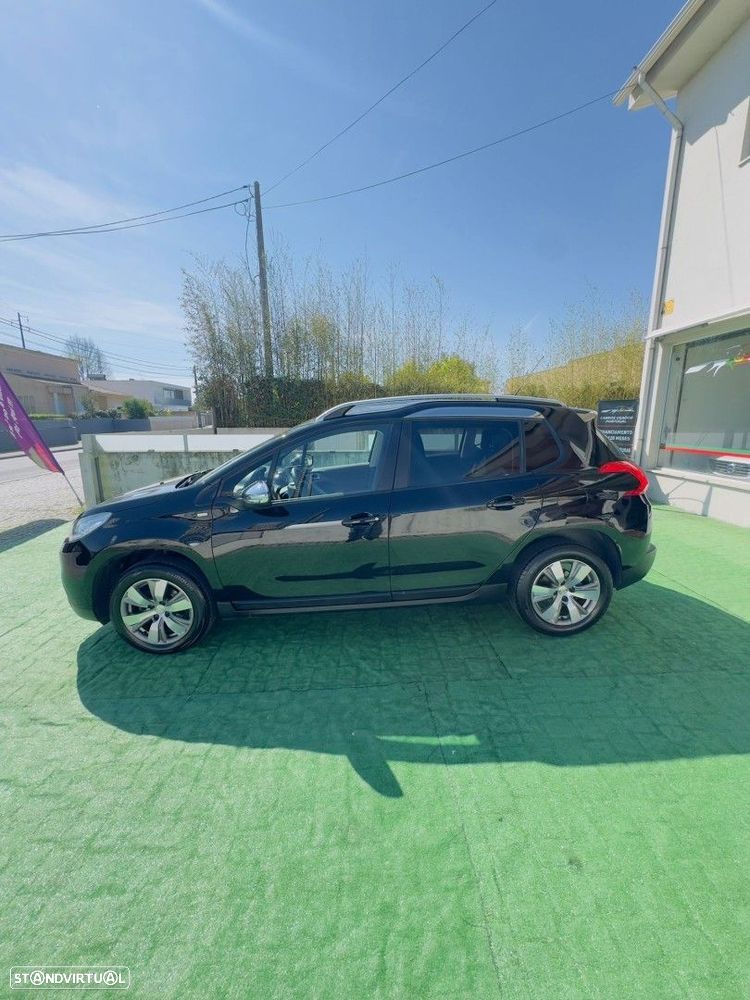 Peugeot 2008 1.2 PureTech Style - 9