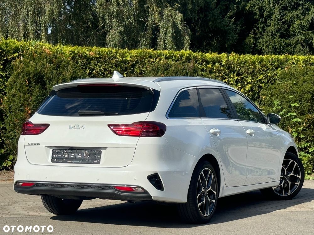 Kia Ceed 1.6 CRDi mHEV Business Line DCT - 5