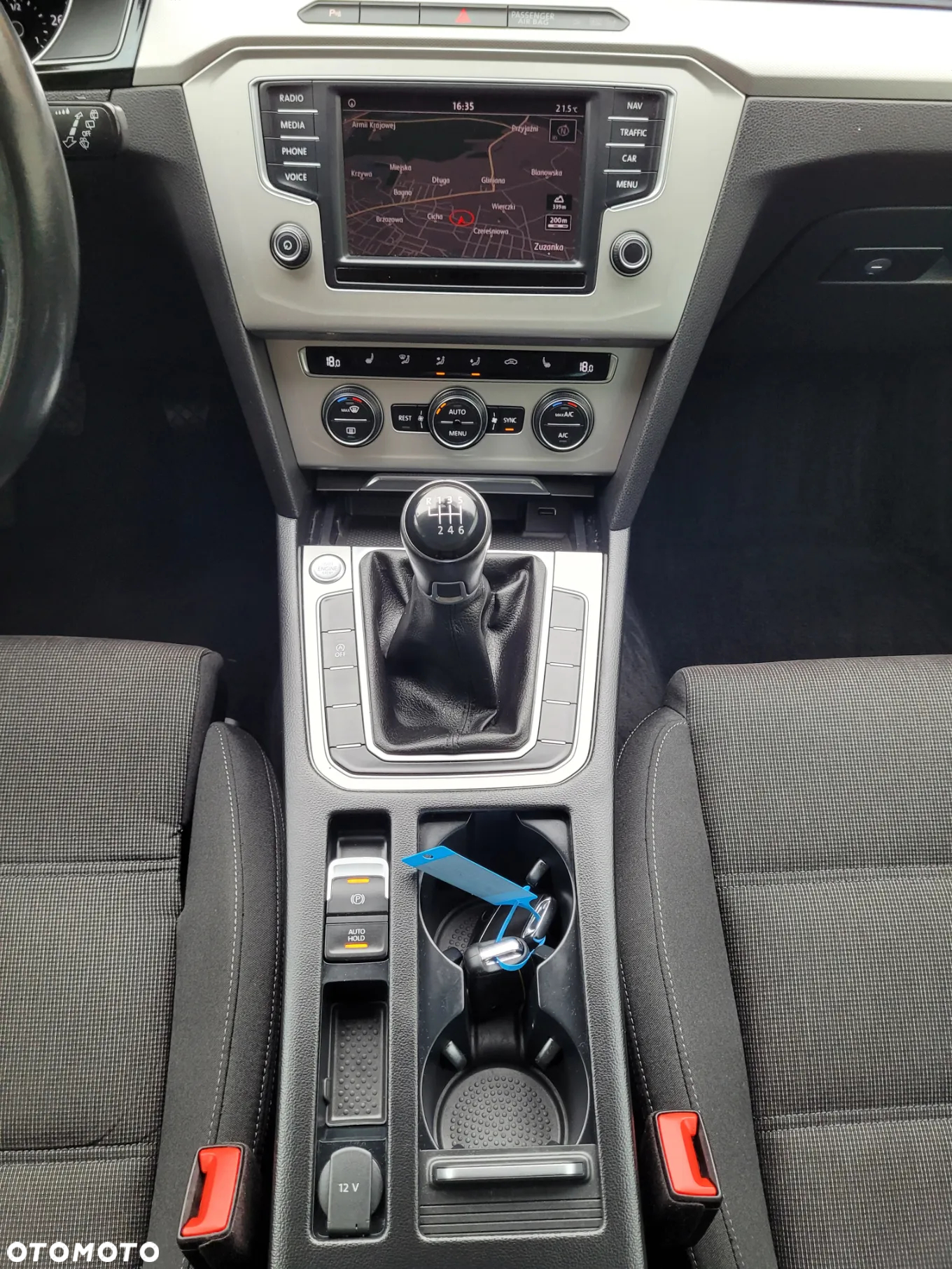 Volkswagen Passat 2.0 TDI BMT Comfortline - 21