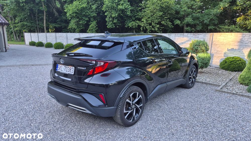 Toyota C-HR 2.0 Hybrid Executive - 4
