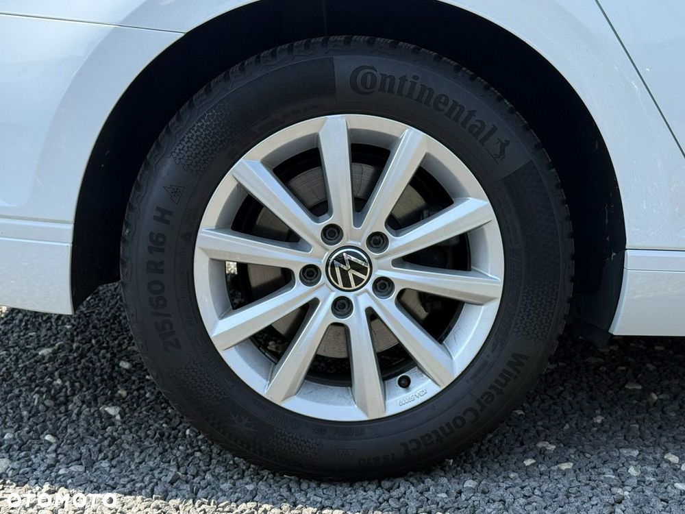 Volkswagen Passat 1.5 TSI EVO Business - 36