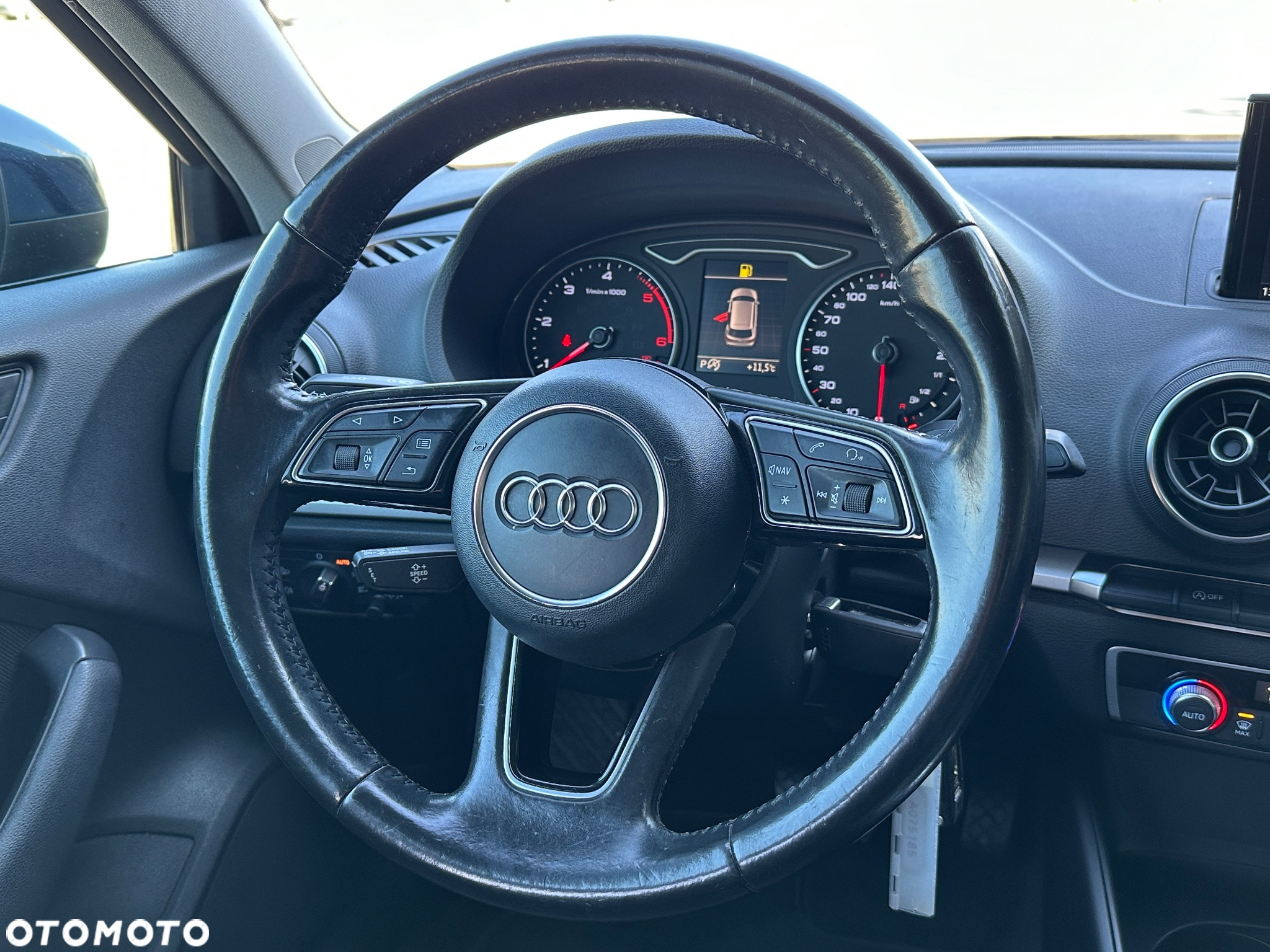 Audi A3 1.6 TDI clean diesel Ambiente S tronic - 20