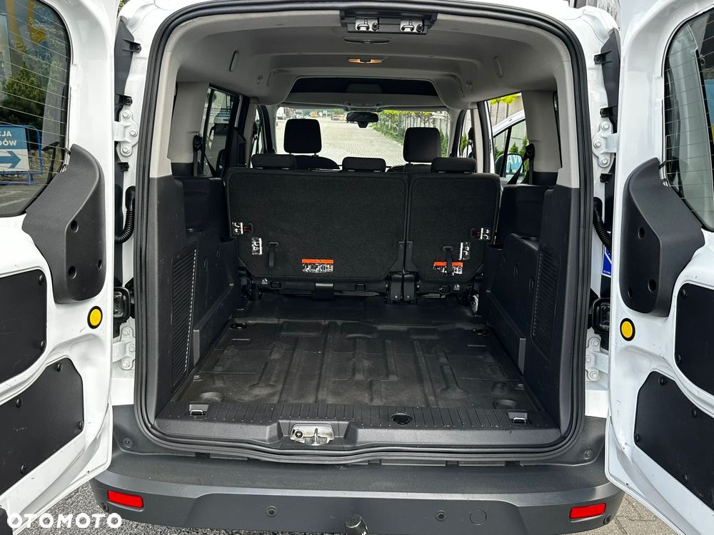 Ford Tourneo Connect Grand - 15