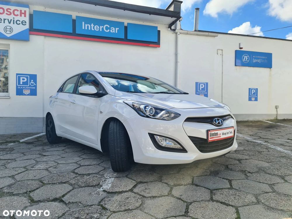 Hyundai i30 i30cw 1.4 Classic - 10