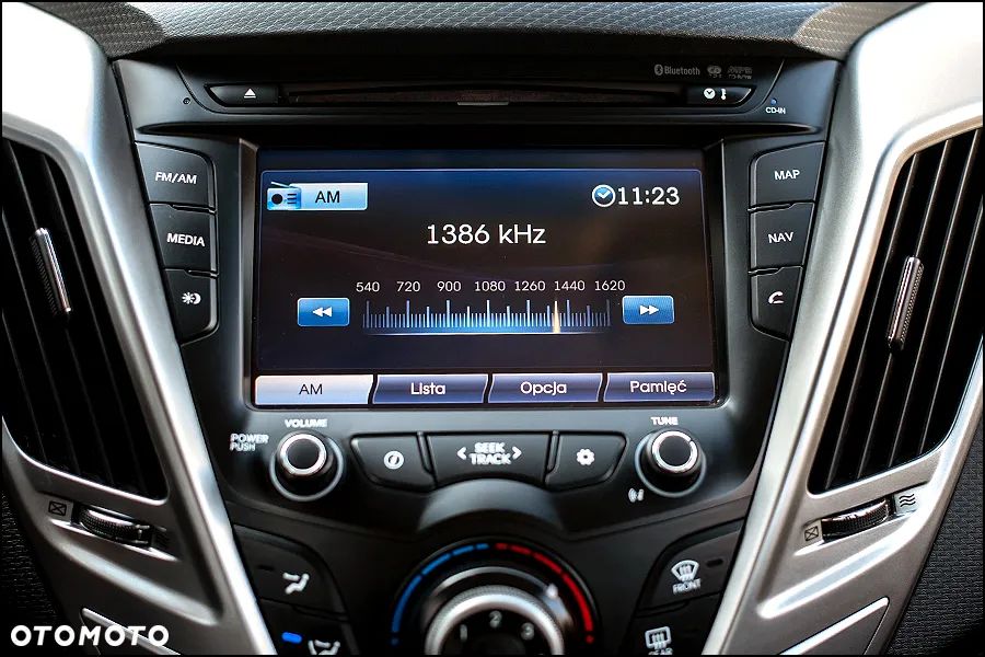 Hyundai Veloster - 20