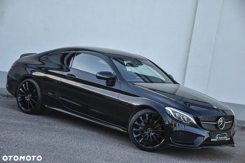 Mercedes-Benz Klasa C 300 Coupe 9G-TRONIC Night Edition - 2