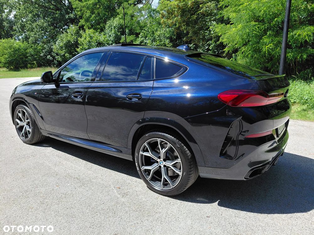 BMW X6M - 12