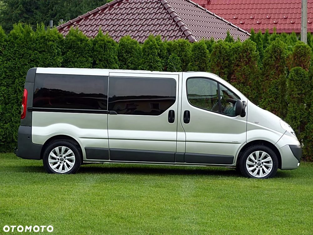 Opel Vivaro L2H1 Design Edition - 9