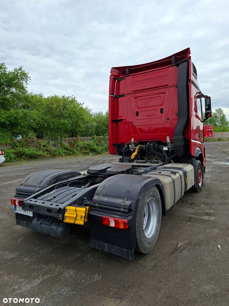 Mercedes-Benz ACTROS - 3