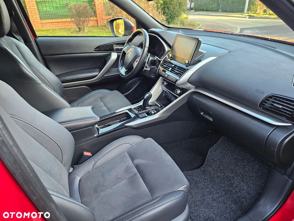 Mitsubishi Eclipse Cross - 9