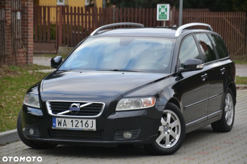 Volvo V50 D2 Summum - 1