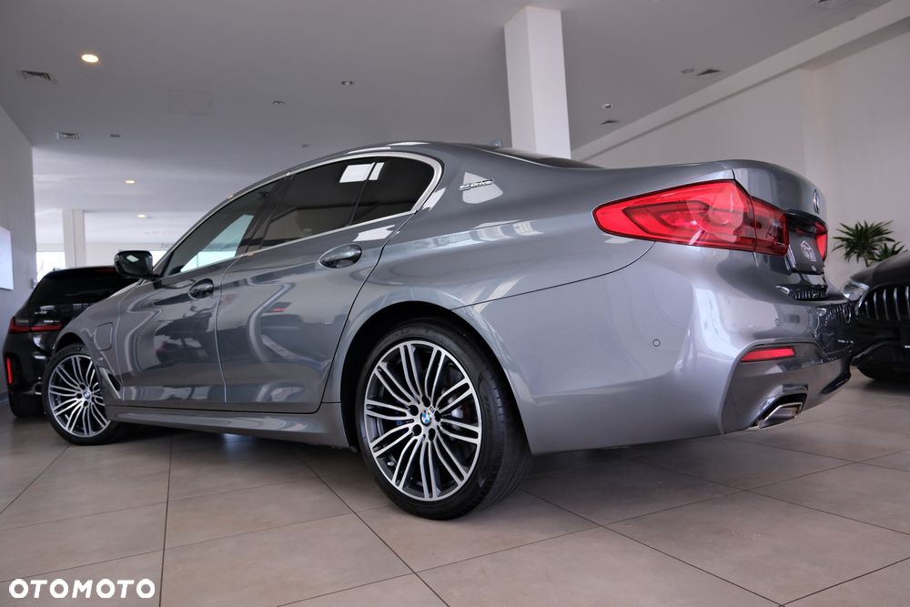 BMW Seria 5 - 10