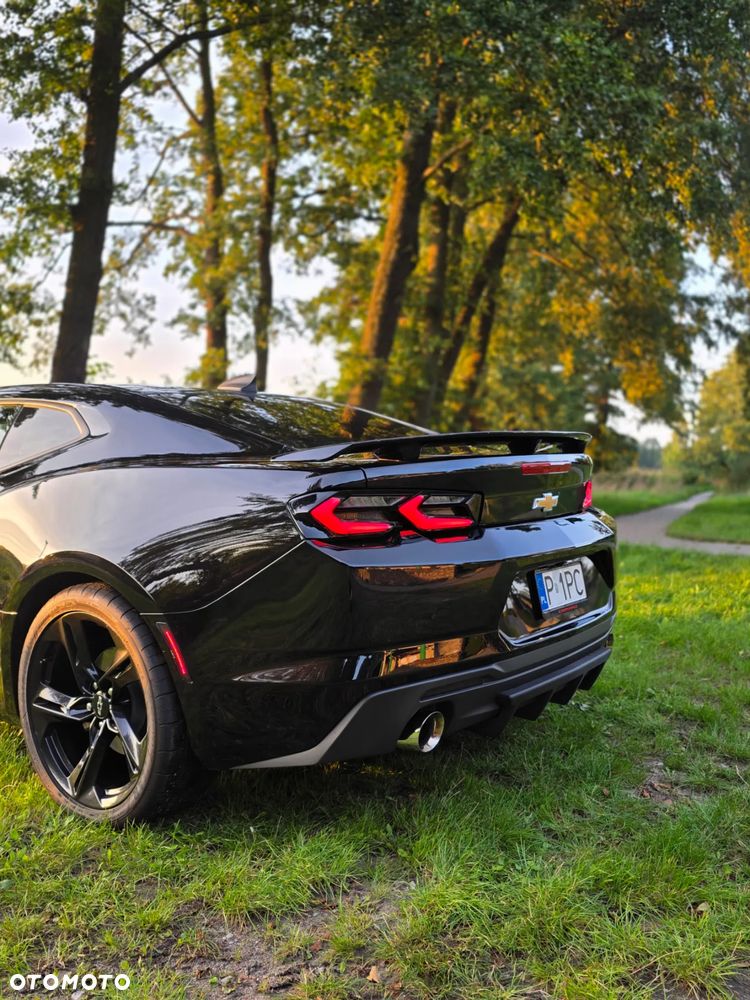 Chevrolet Camaro Coupe 2.0 - 13