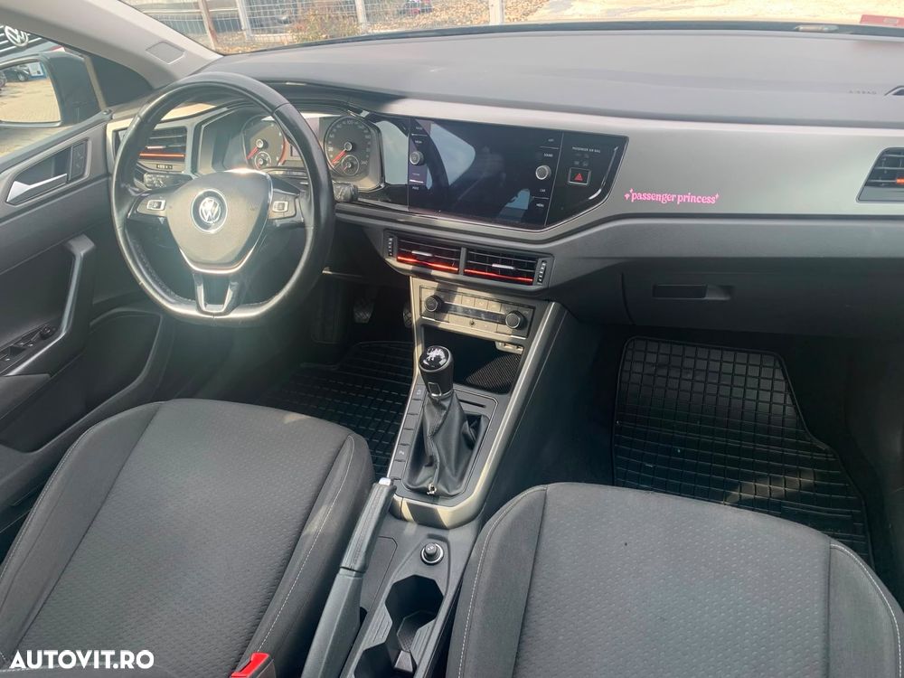Volkswagen Polo - 12