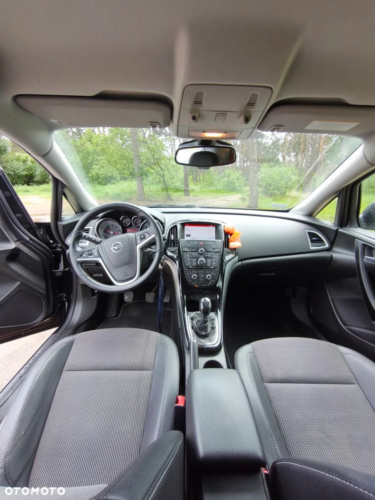 Opel Astra 1.6 CDTI Cosmo - 18