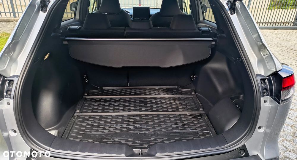 Toyota Corolla Cross 2.0 Hybrid Style - 12
