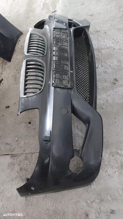 bara fata m BMW e87 - 1