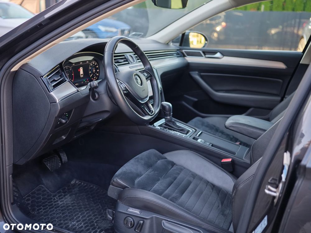 Volkswagen Passat 2.0 TDI SCR Highline DSG - 18