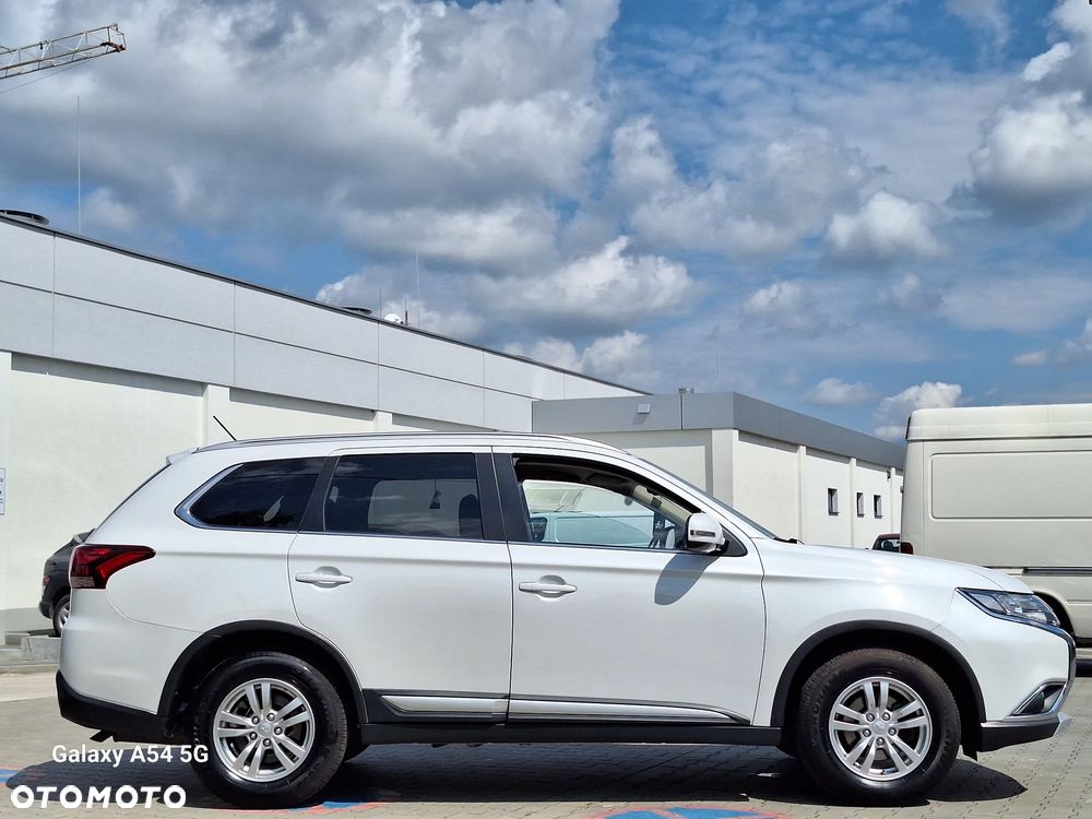 Mitsubishi Outlander 2.0 2WD SUV-Star - 7