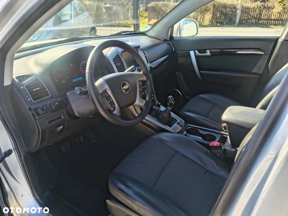 Chevrolet Captiva 2.4 2WD 7 Sitzer LS Family Edition - 15