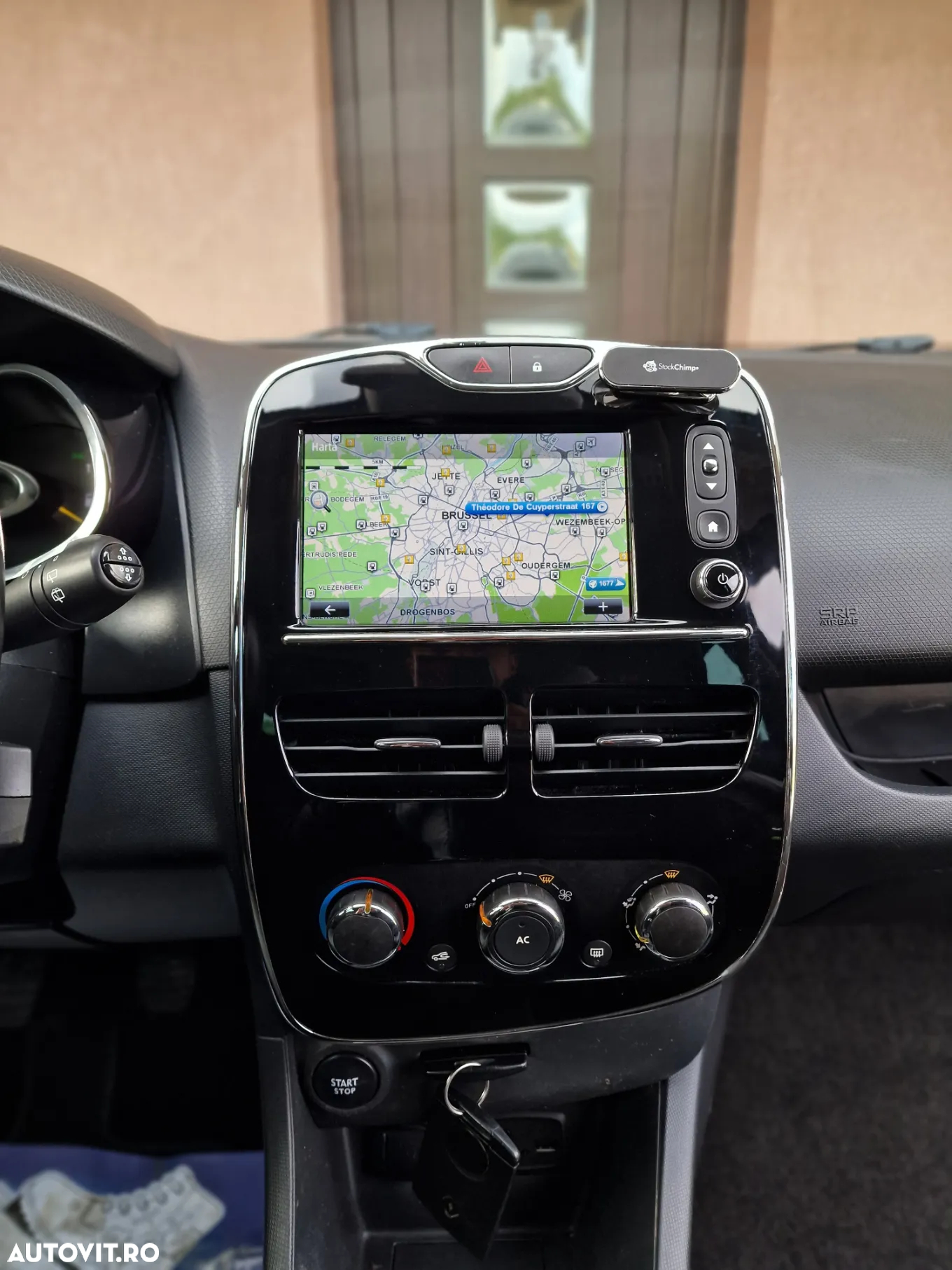 Renault Clio - 20