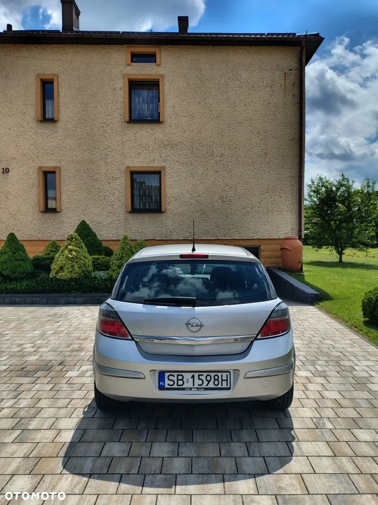 Opel Astra 2007 photo 3