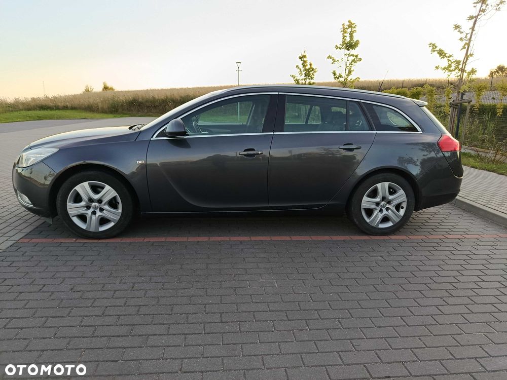 Opel Insignia - 2