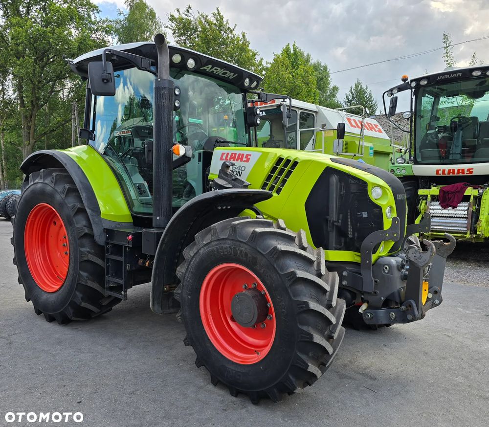 Claas Arion 640 - 2