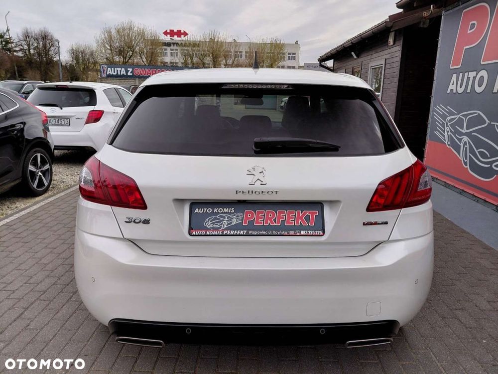 Peugeot 308 - 7