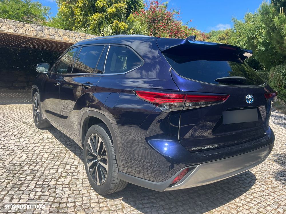 Toyota Highlander 2.5 HDF Premium AWD-i - 24