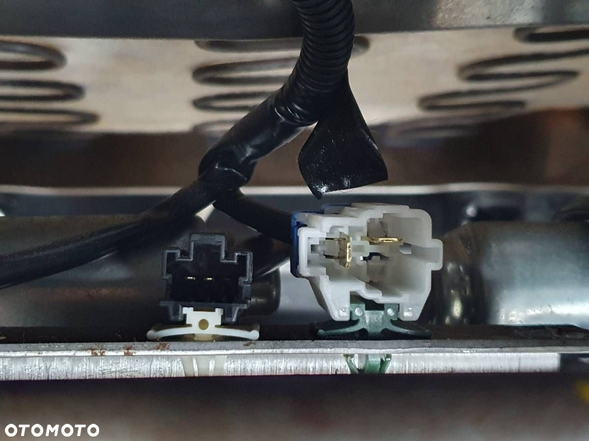 FOTELE KANAPA BOCZKI WNĘTRZE KOMPLET 7 OSÓB MITSUBISHI PAJERO IV EU - 28