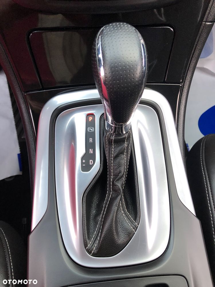 Opel Insignia 2.8 V6 Turbo 4x4 Automatik OPC - 19