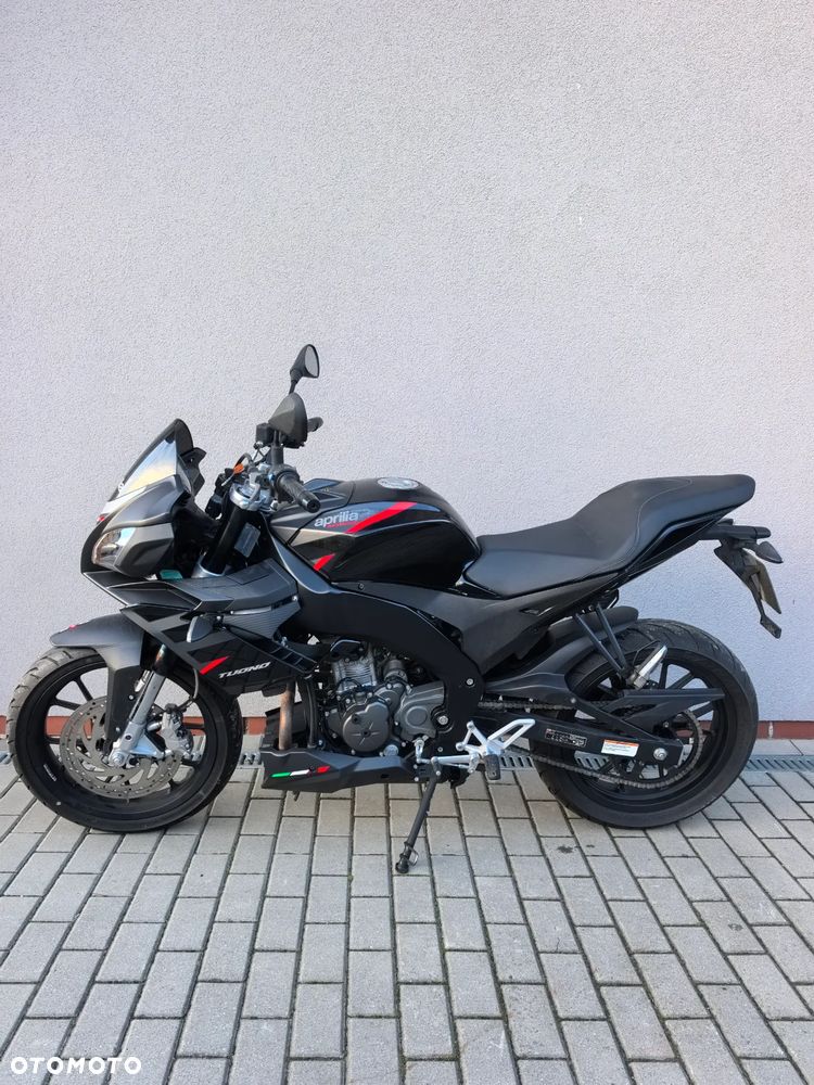 Aprilia Tuono - 4
