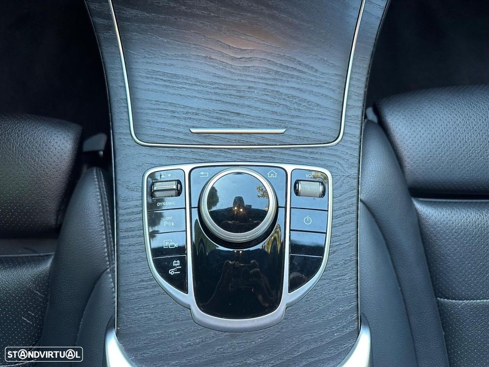 Mercedes-Benz C 300 de AMG Line - 20