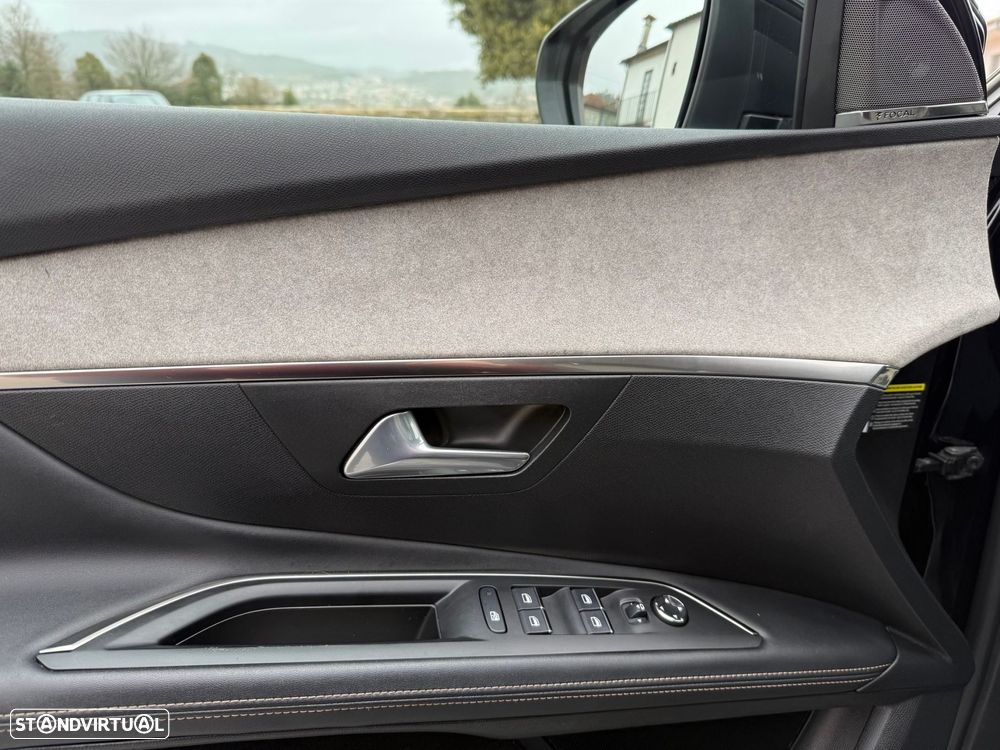 Peugeot 3008 1.6 Hybrid GT Pack e-EAT8 - 12