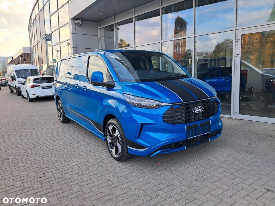 Ford Transit Custom - 11