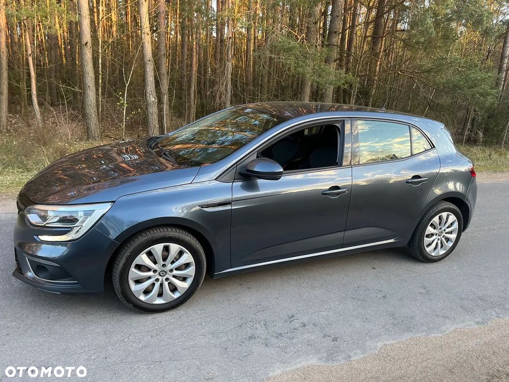 Renault Megane ENERGY TCe 100 LIFE - 18