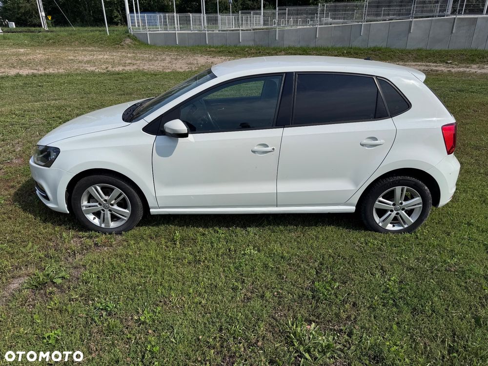 Volkswagen Polo 1.4 TDI Blue Motion Technology Lounge - 13