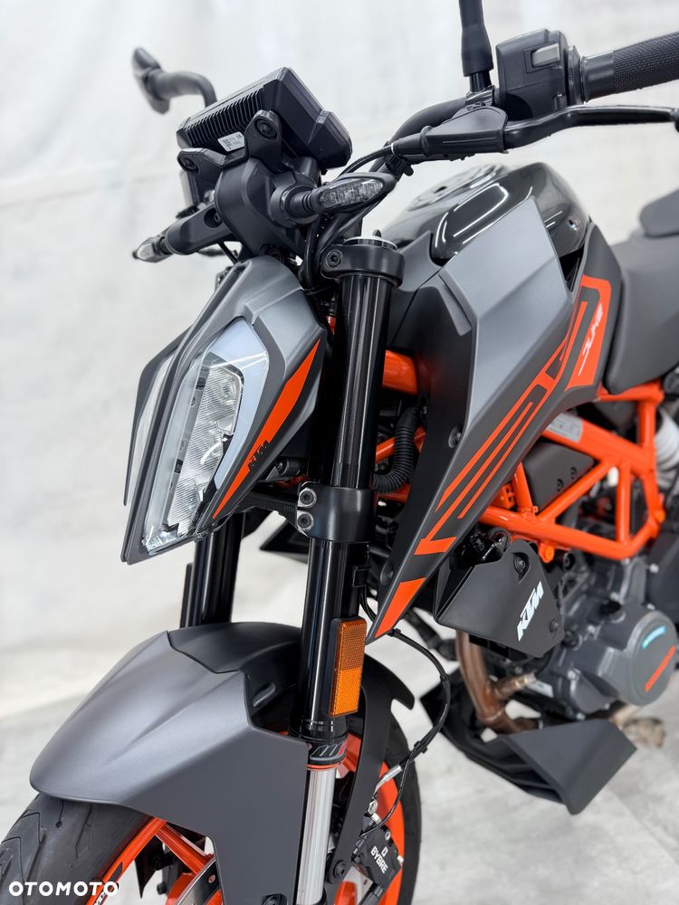 KTM Duke 125 - 10