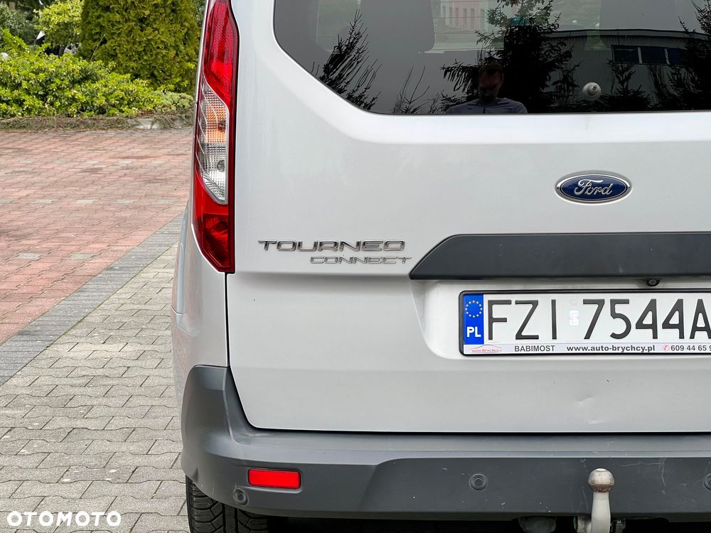 Ford Tourneo Connect 1.5 TDCi Start-Stop Titanium - 5