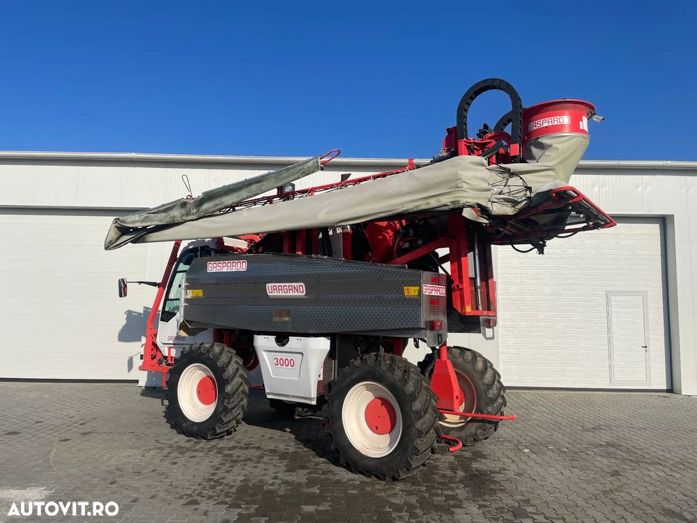 Gaspardo Uragano 3000 - 9