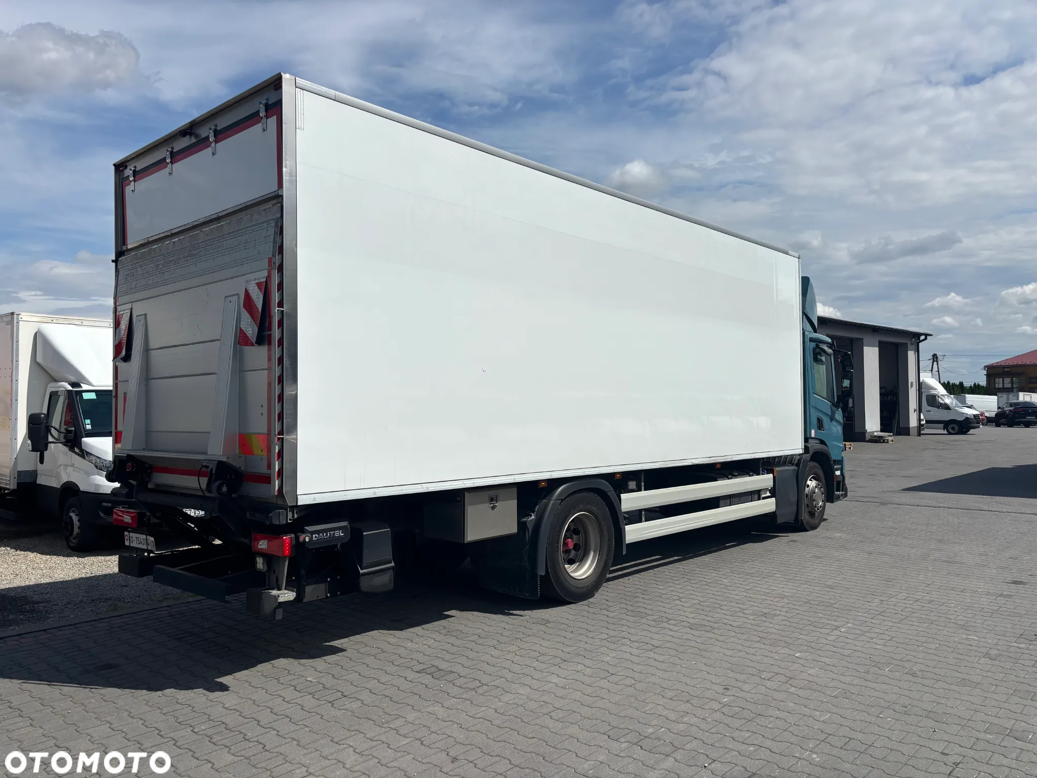 Scania P 280 - 4