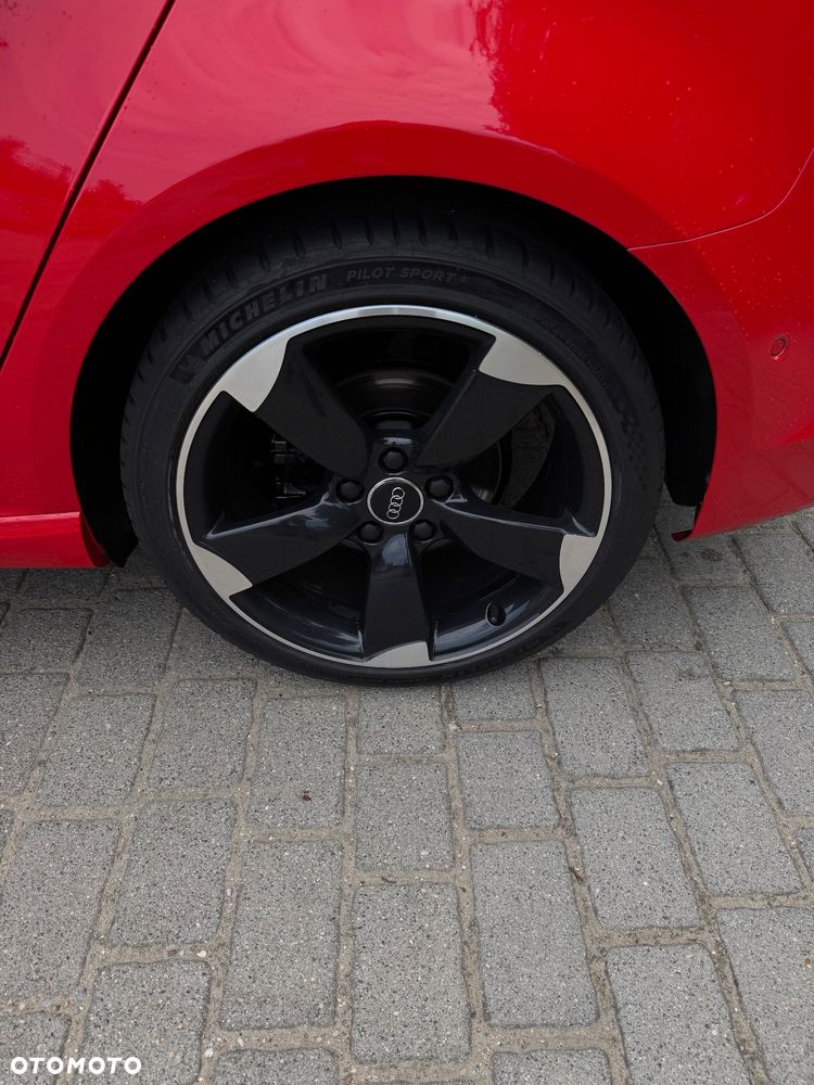 Audi A3 Sportback 2.0 TDI S tronic S line Sportpaket - 11