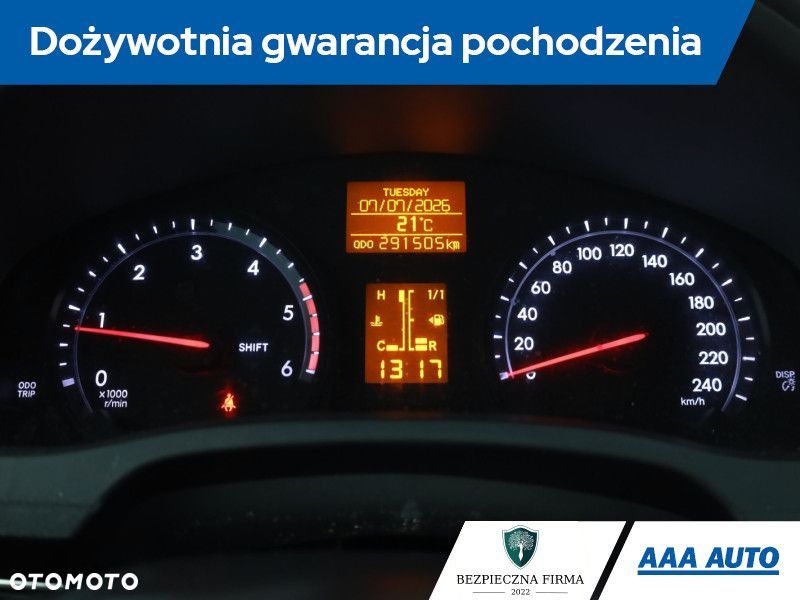 Toyota Avensis - 10