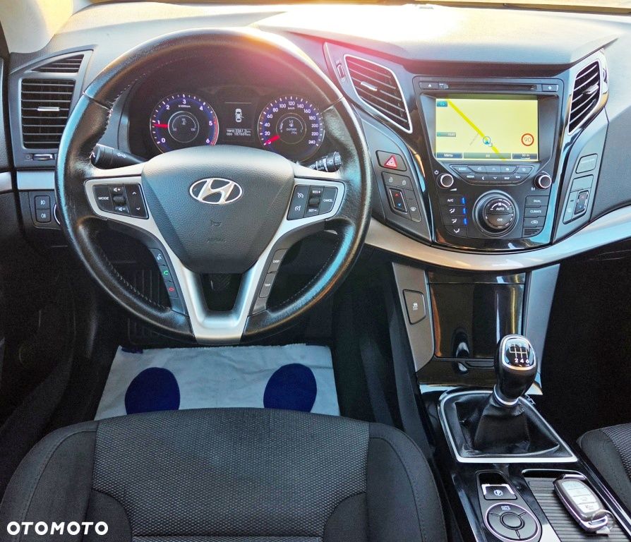 Hyundai i40 Kombi blue 1.7 CRDi Style - 29