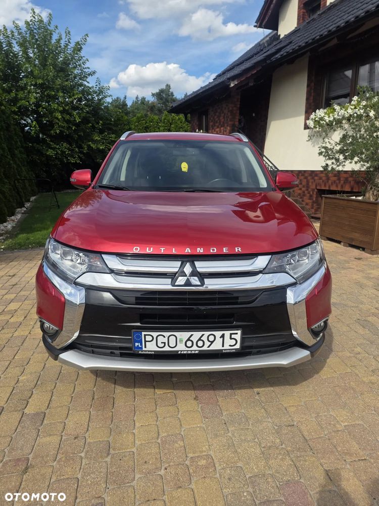 Mitsubishi Outlander 2.2 DI-D 4WD Automatik Instyle - 3