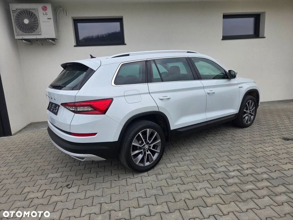 Skoda Kodiaq 2.0 TDI 4x4 DSG Scout - 22