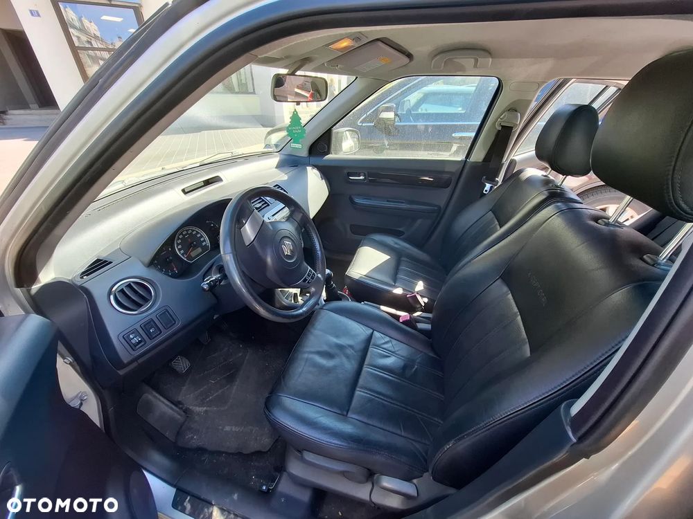 Suzuki Swift 1.3 GLX / Comfort - 6