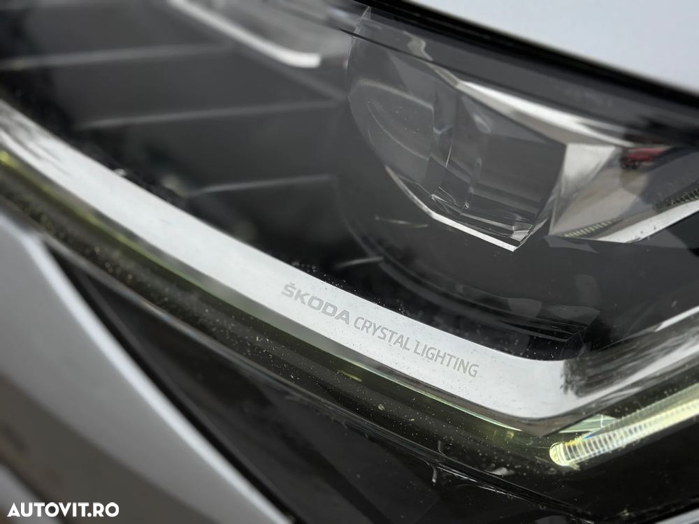 Skoda Superb 2.0 TDI DSG Style - 33